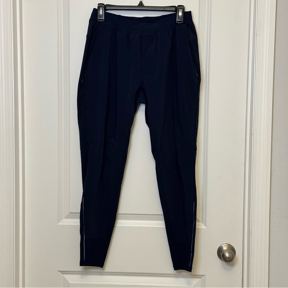 lululemon athletica Black Sweatpants for Ultimate Comfort - Picture 1 of 5